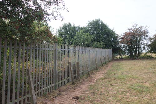 Fence removal in Chicago, IL