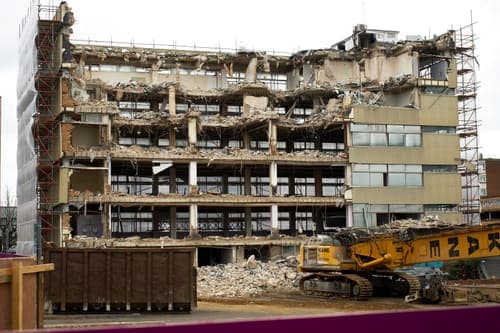 Commercial demolition in Chicago, IL